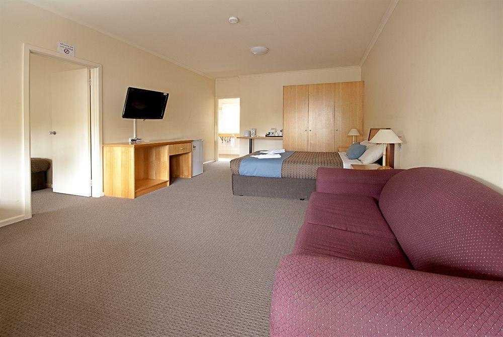 Nightcap At Monash Hotel Clayton Екстериор снимка