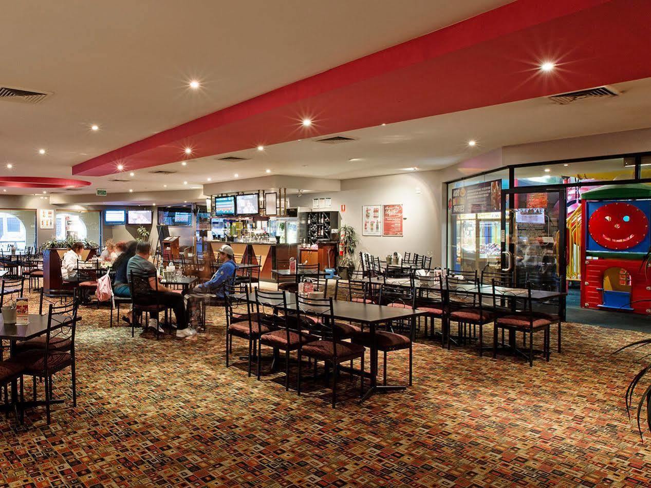 Nightcap At Monash Hotel Clayton Екстериор снимка